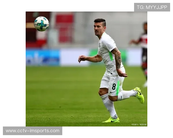 阿西尼翁手球送点染红，斯图加特主场崩盘